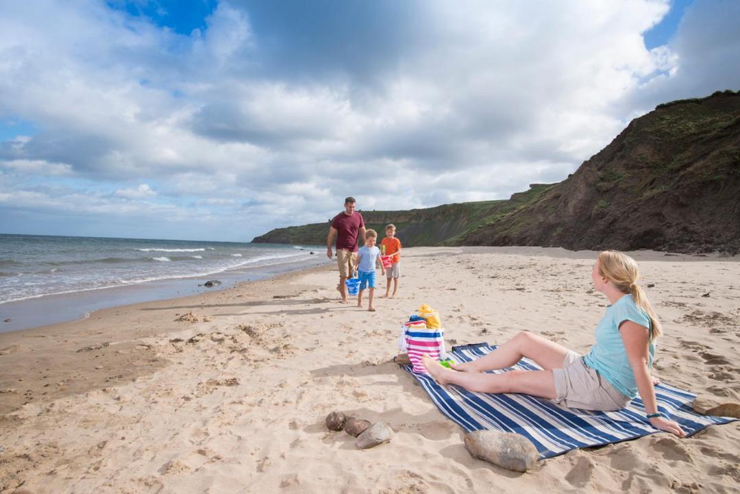 Apartment Hiba Luxury At Parkdean Cayton Bay Scarborough