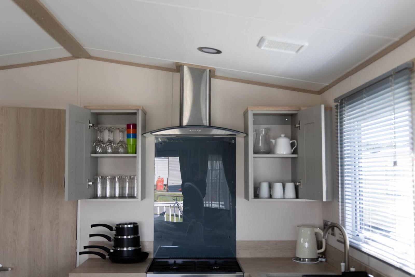 Apartment Hiba Luxury At Parkdean Cayton Bay