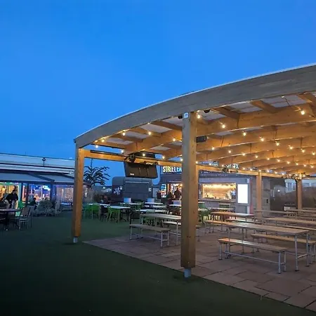 Hiba Luxury Lodge At Parkdean Cayton Bay Holiday Park Scarborough Buitenkant foto